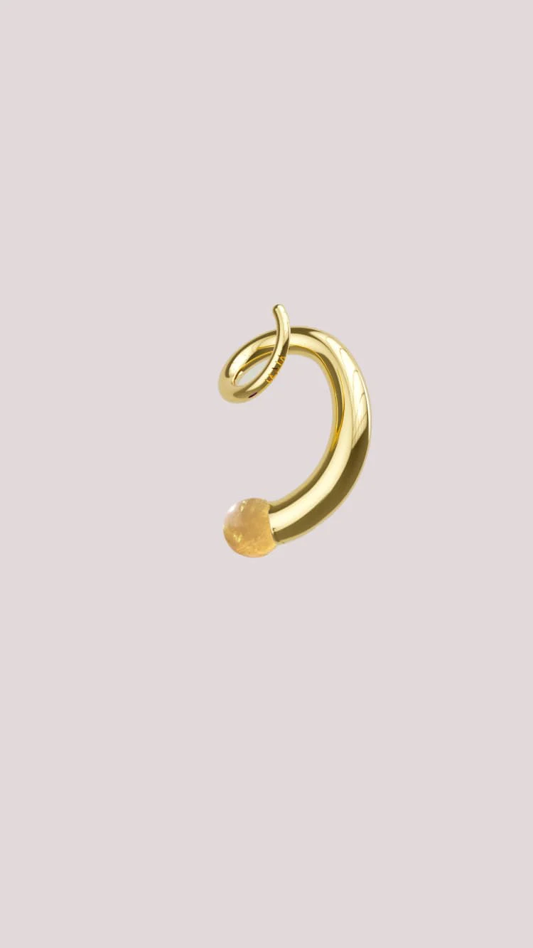 Gold Ring with Quartz - Image 5